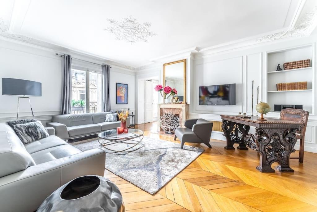 Luxueux Georges V