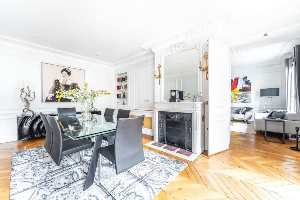 Luxueux Georges V Apartment *