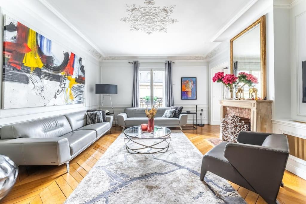 Luxueux Georges V Apartment